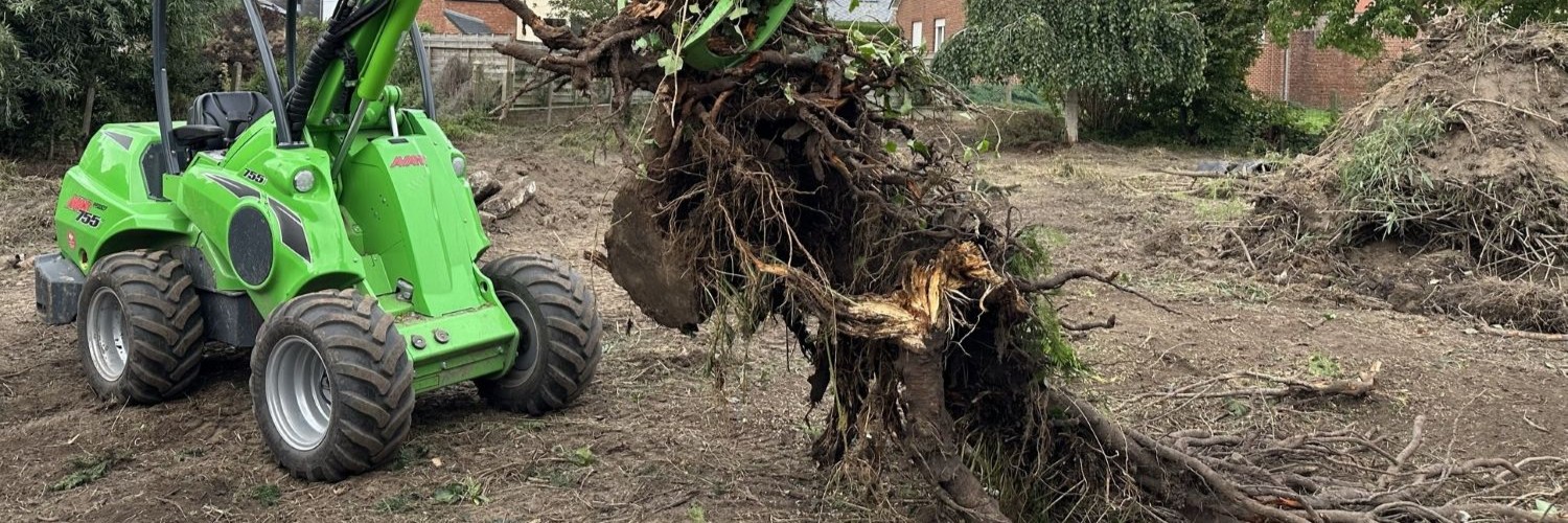 Abattage, dessouchage, broyage, nivellement, terrassement, aménagements extérieurs - Brabant wallon - Namur